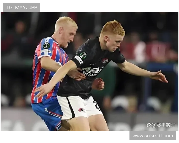 四大豪门争抢阿尔克马尔19岁中场新星斯米特